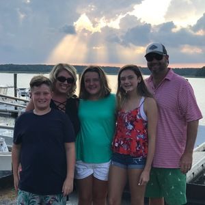 Meet your Posher, Sydney